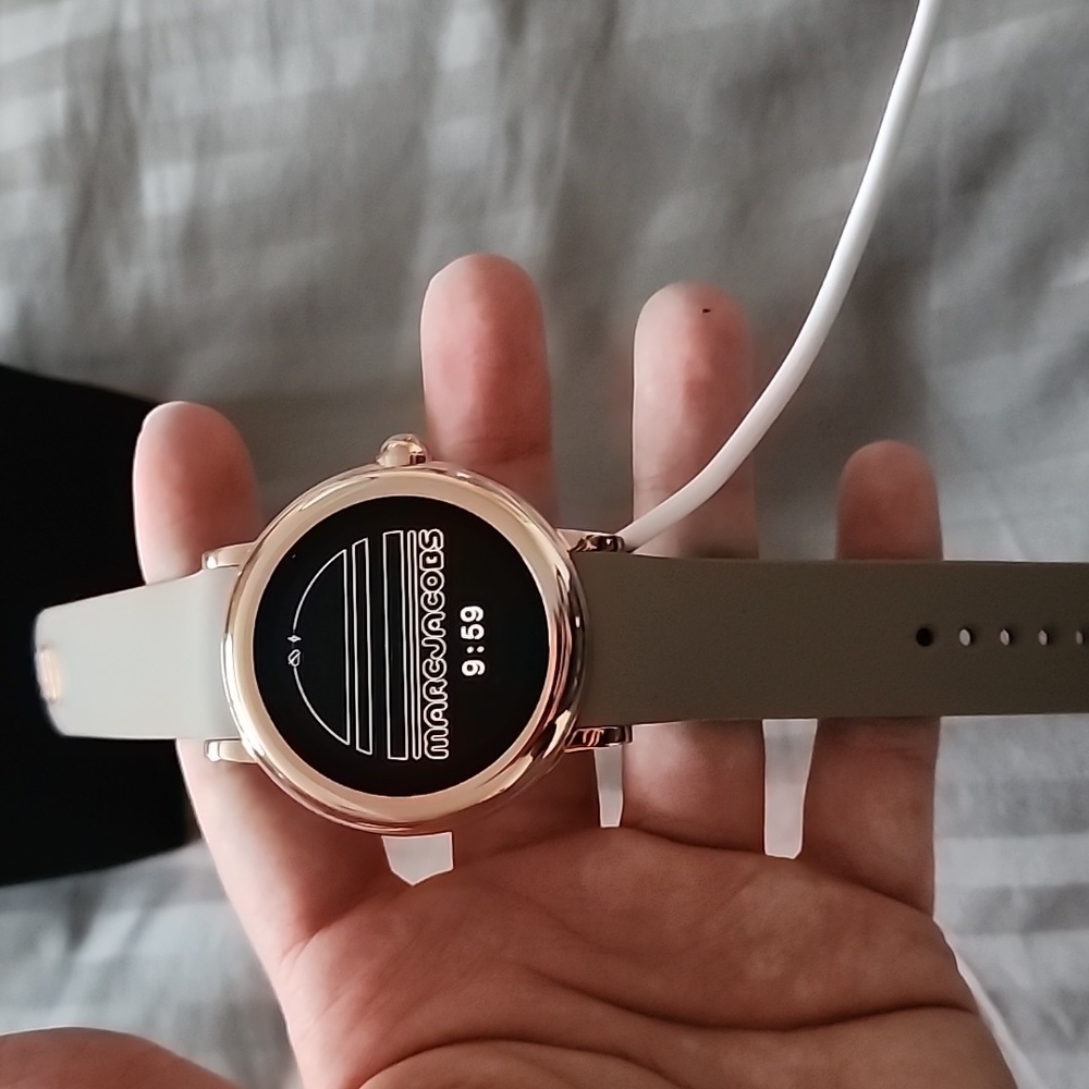 Marc Jacobs Rose Gold Case with Light Gray Strap Smartwatch - Picture 4 of 5